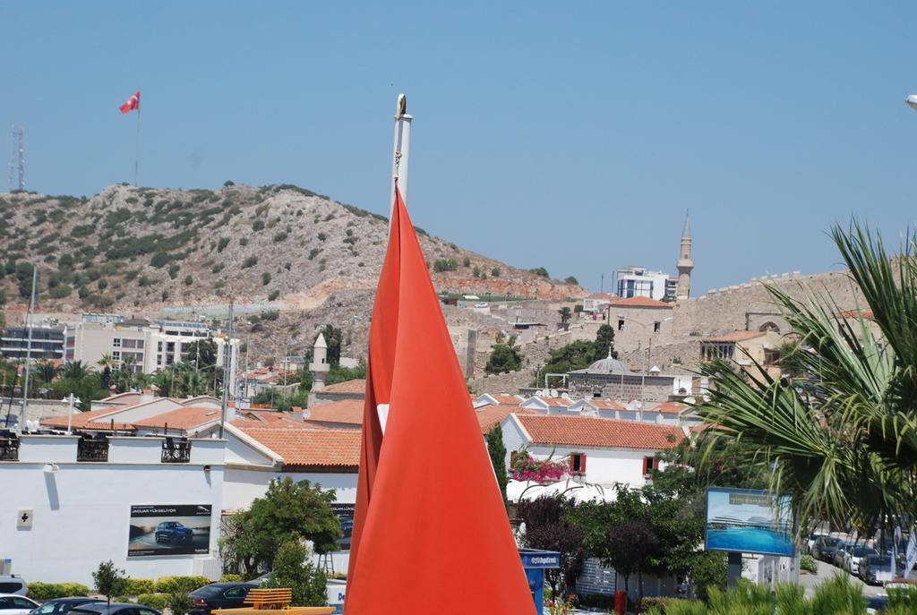 Marina Sahil Hotel Cesme Exterior photo